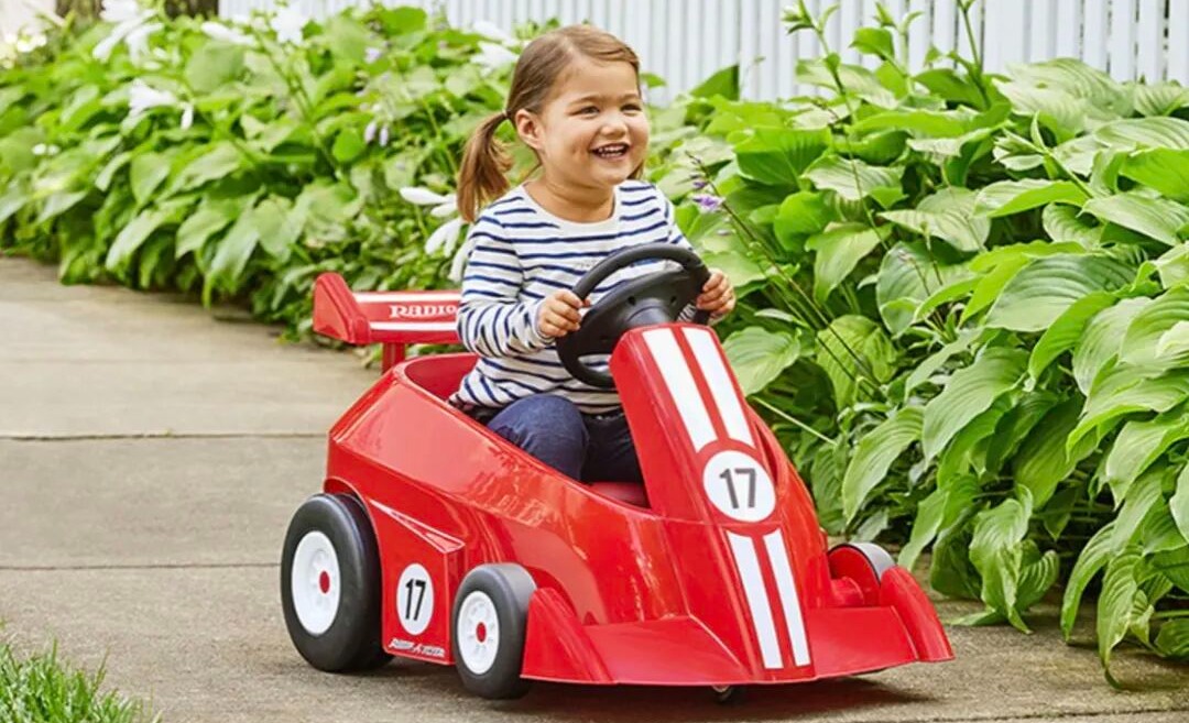 遛娃神器|从小培养驾驶技术！